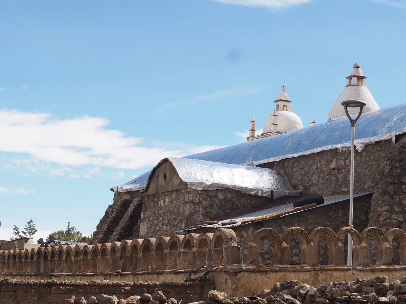 Iglesia de Agencha, vista lateral izquierda